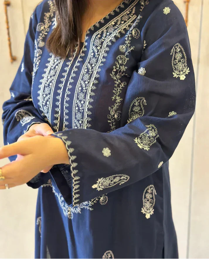 UMZ - 2PC LAWN EMBROIDERED UNSTICH