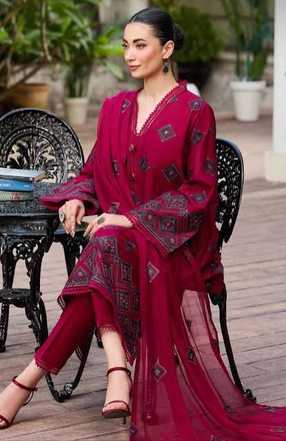 BRZ - 3PC DHANAK EMBROIDERED UNSTITCHED